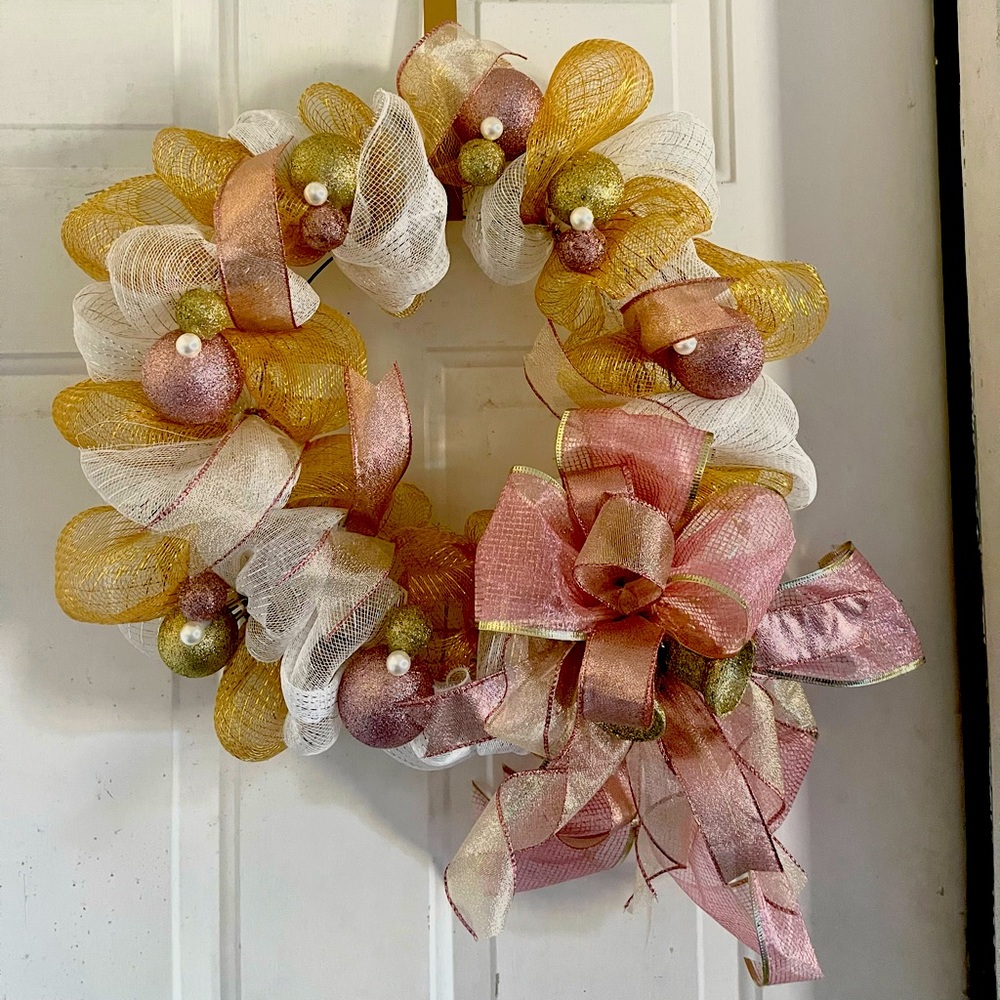 Beautiful handmade pink and gold wreath